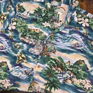 Paradise Found Mens XL Button Up‎ Shirt Floral Hawaiian Boats Whale Tropical
